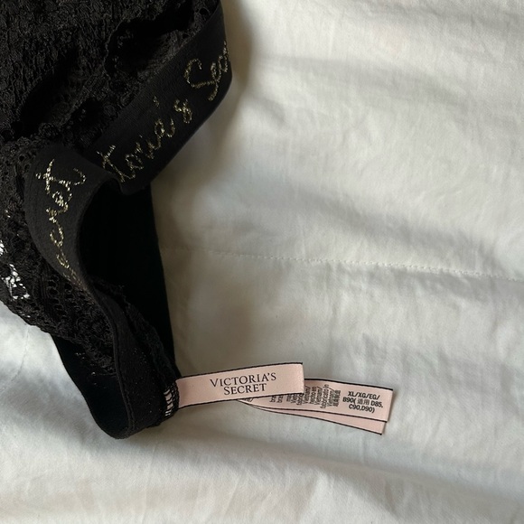 Victoria’s Secret Bralette - Picture 4 of 6